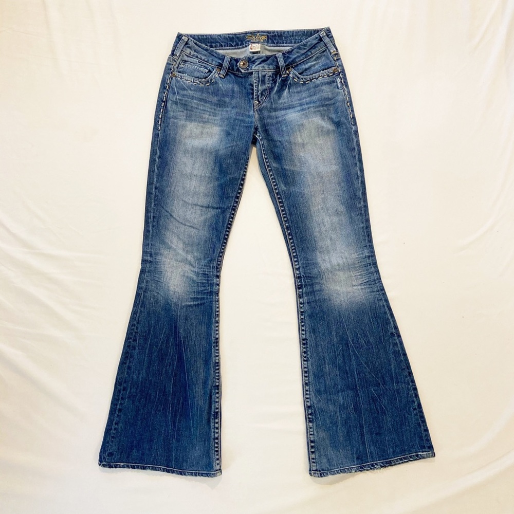 Silver Tuesday Flare Jeans 28/33